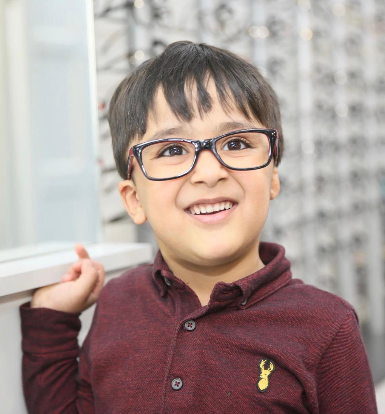 child-glasses-boy-smile